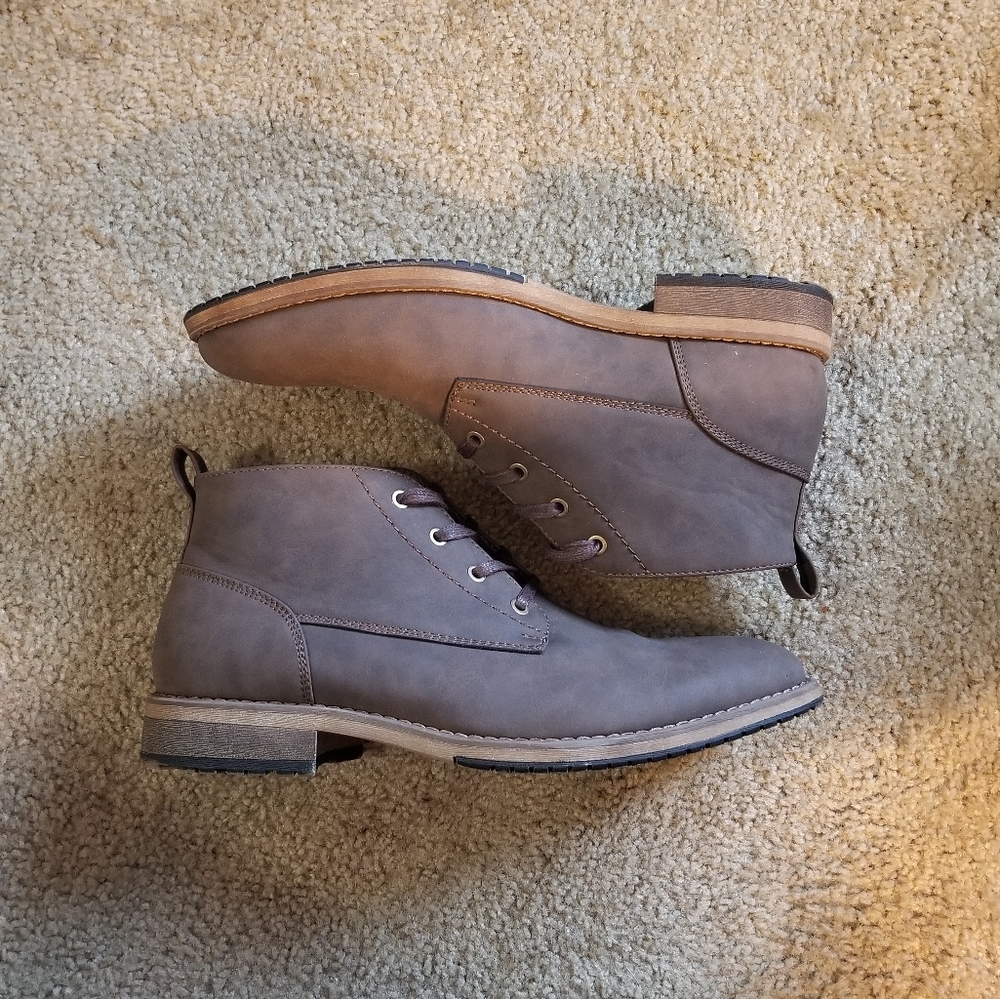 Perry Ellis "Bellinger" Boots
